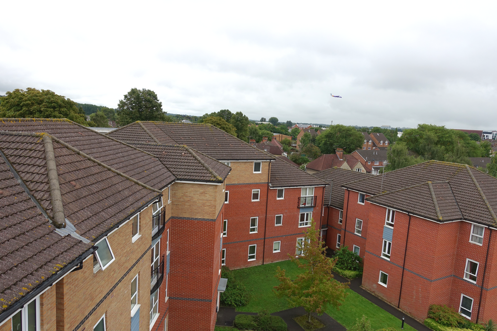 How to safely aerial survey a roof or inspect solar panels up to 50ft / 15m / five storeys - without using a drone or MEWP.